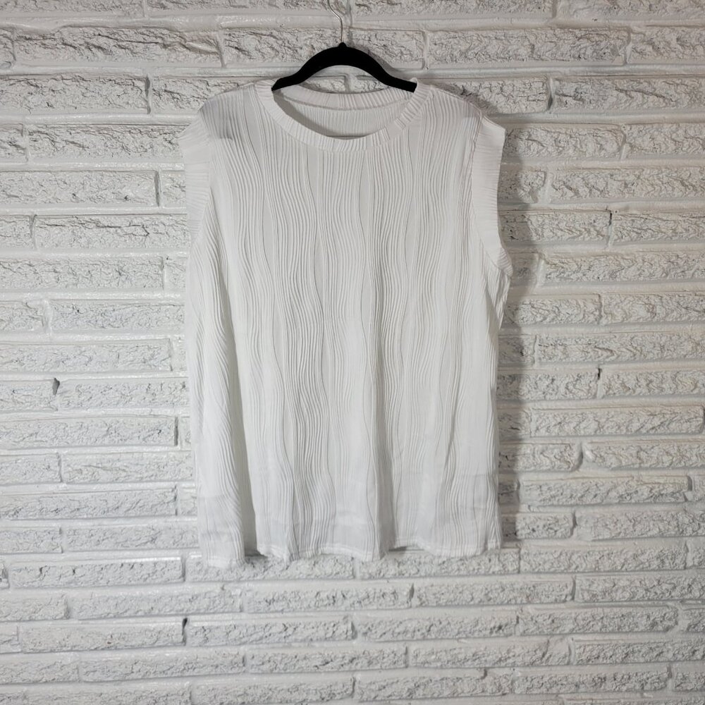 Evaless Womens Top 2XL Plus Sleeveless White Pintucked Lightweight WHI8E